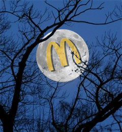 The McDonald's McMoon: Full McDonald's McMoon, viewed from rural Pork Knuckle, Idaho